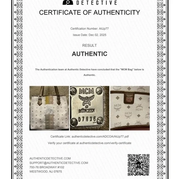 MCM Princess Lion Shopper Tote Ivory and Metallic with COA - Picture 16 of 16